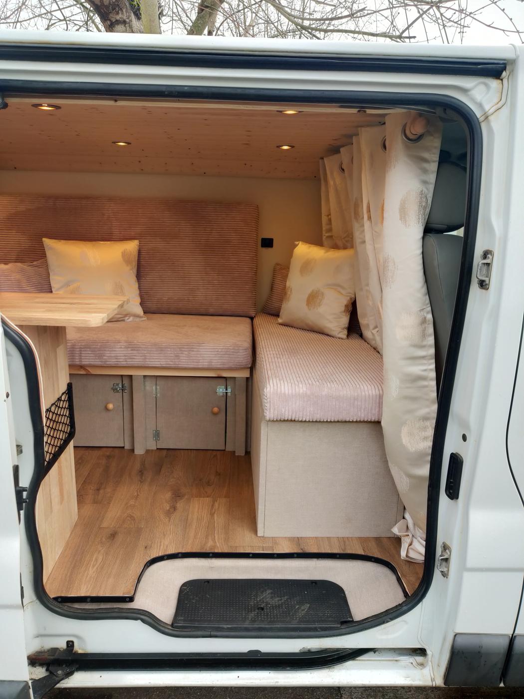 Renault Trafic aménagé Surf & Road